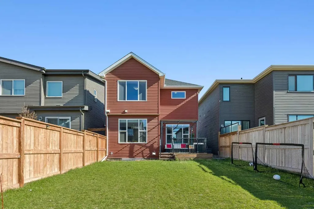 159 Belmont Terrace SW Calgary AB T2X 4X2