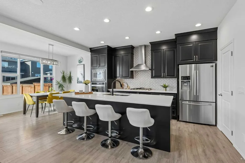 159 Belmont Terrace SW Calgary AB T2X 4X2