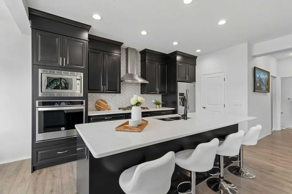 159 Belmont Terrace SW Calgary AB T2X 4X2