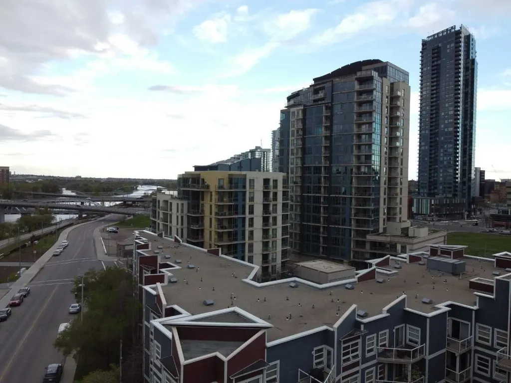 333 Riverfront Avenue SE Calgary AB T2G 5R1