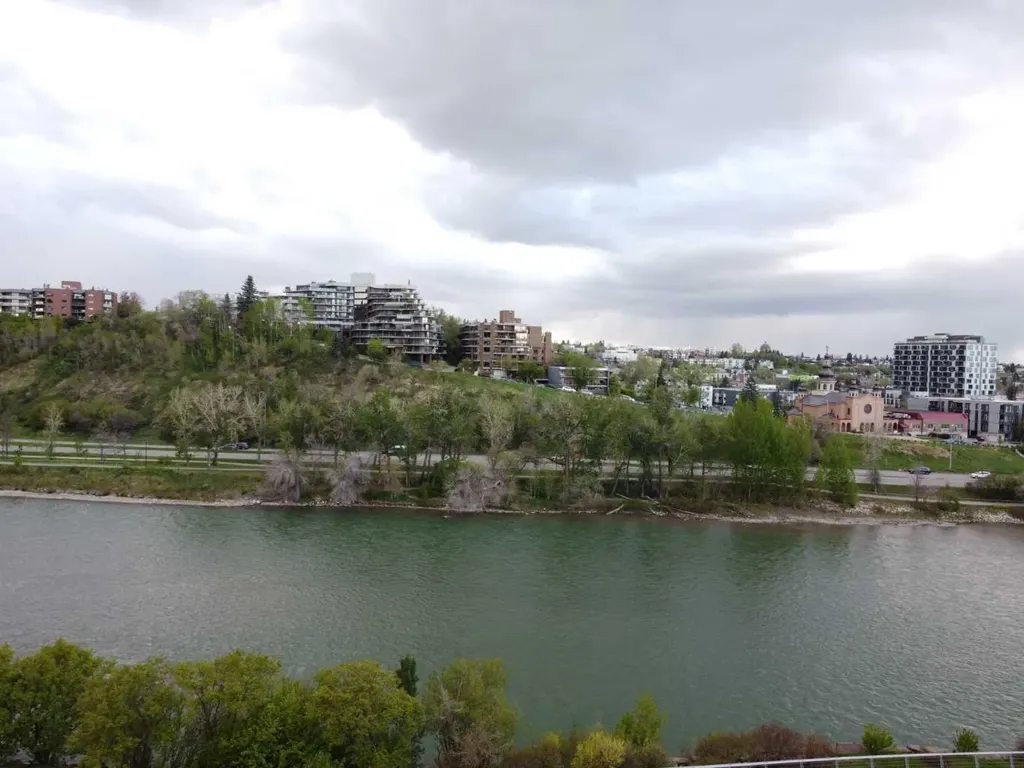 333 Riverfront Avenue SE Calgary AB T2G 5R1