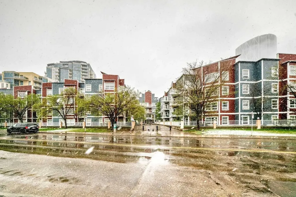 333 Riverfront Avenue SE Calgary AB T2G 5R1