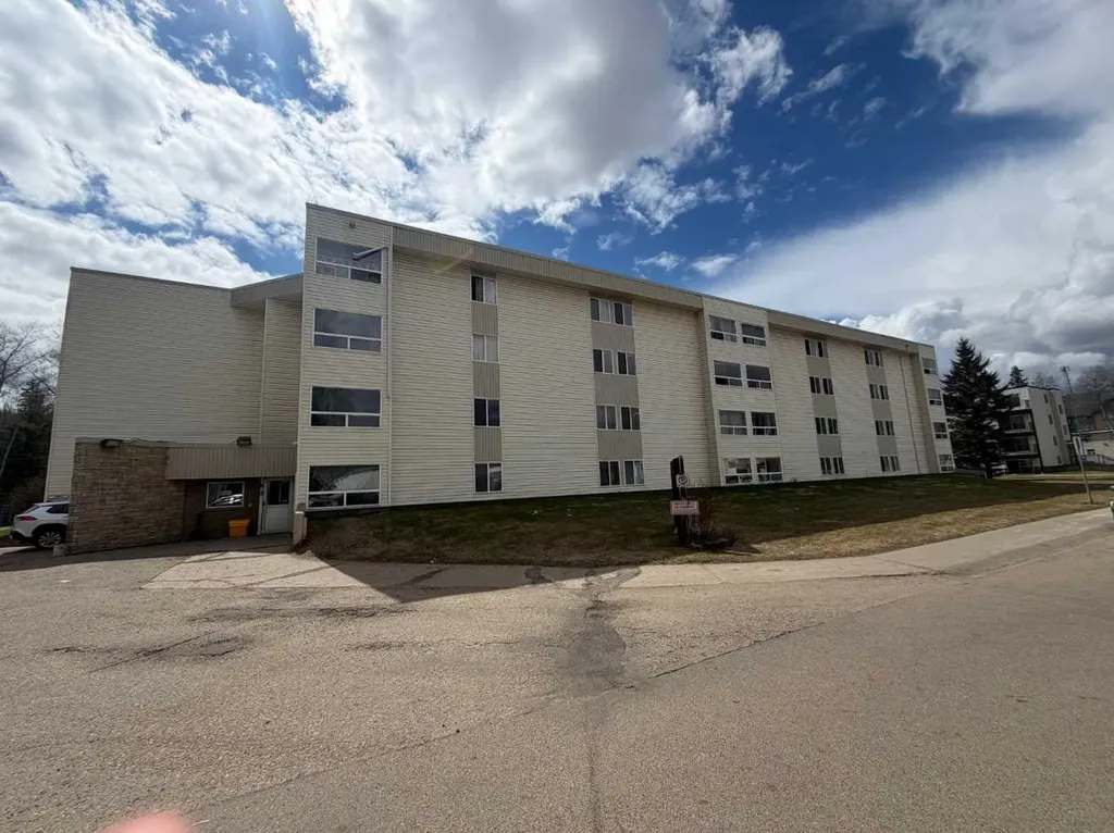 111 Charles Avenue Fort Mcmurray AB T9H 1R3