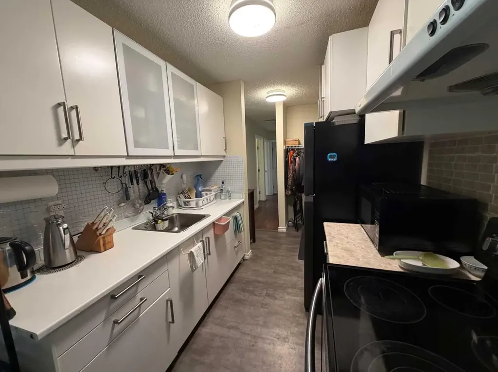 111 Charles Avenue Fort Mcmurray AB T9H 1R3