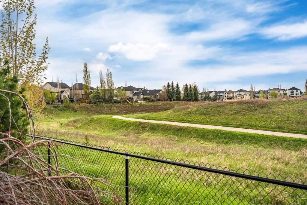 276 Kincora Heights NW Calgary AB T3R 1N6