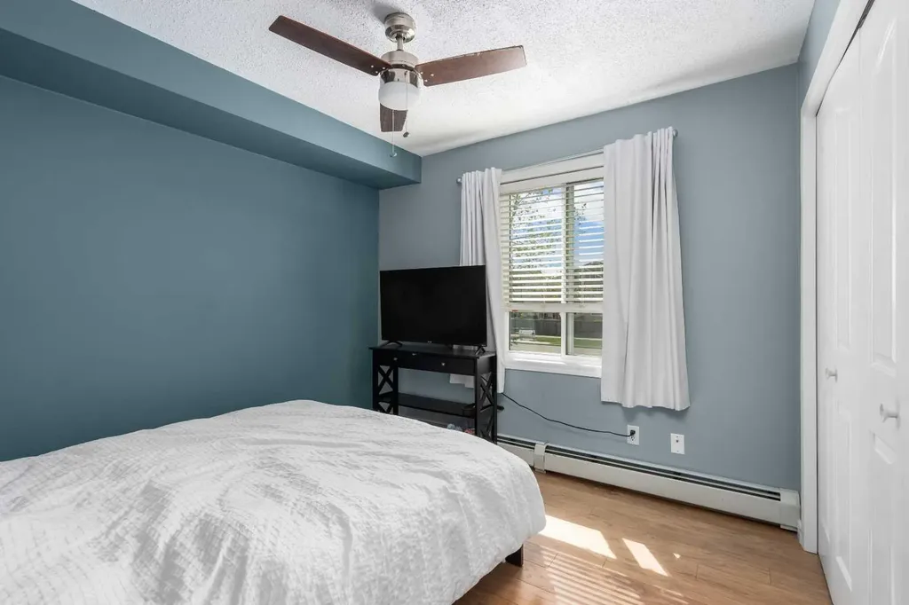 604 8 Street SW Airdrie AB T4B 2W4