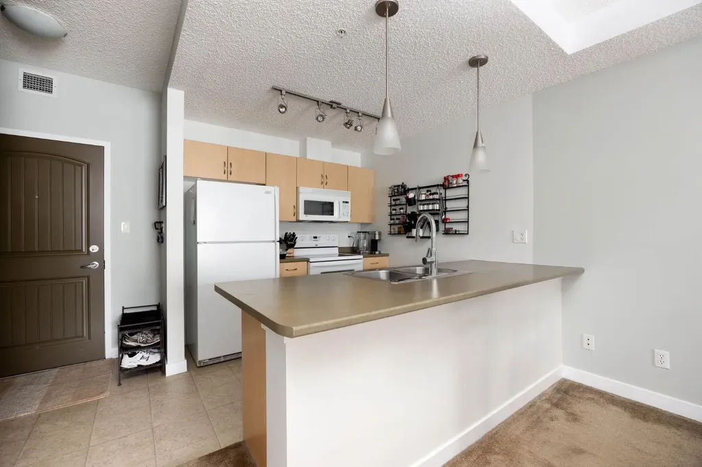 136C Sandpiper Road Fort Mcmurray AB T9K 0J7