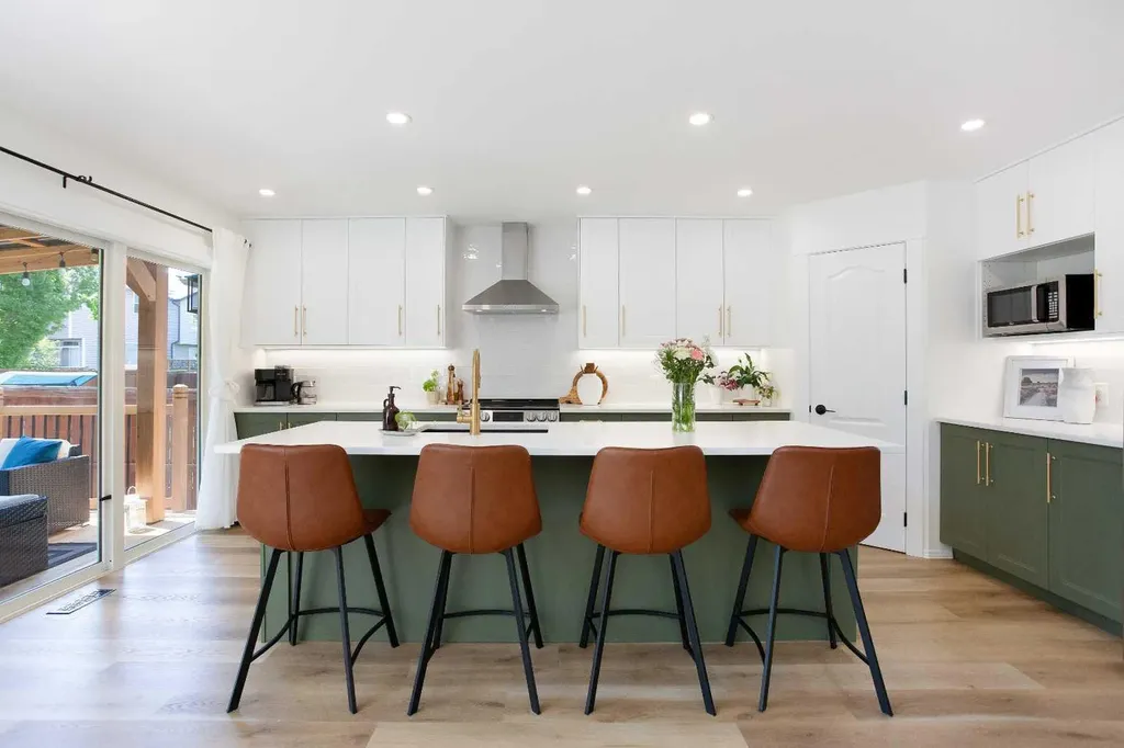 530 Chaparral Drive SE Calgary AB T2X 3W2