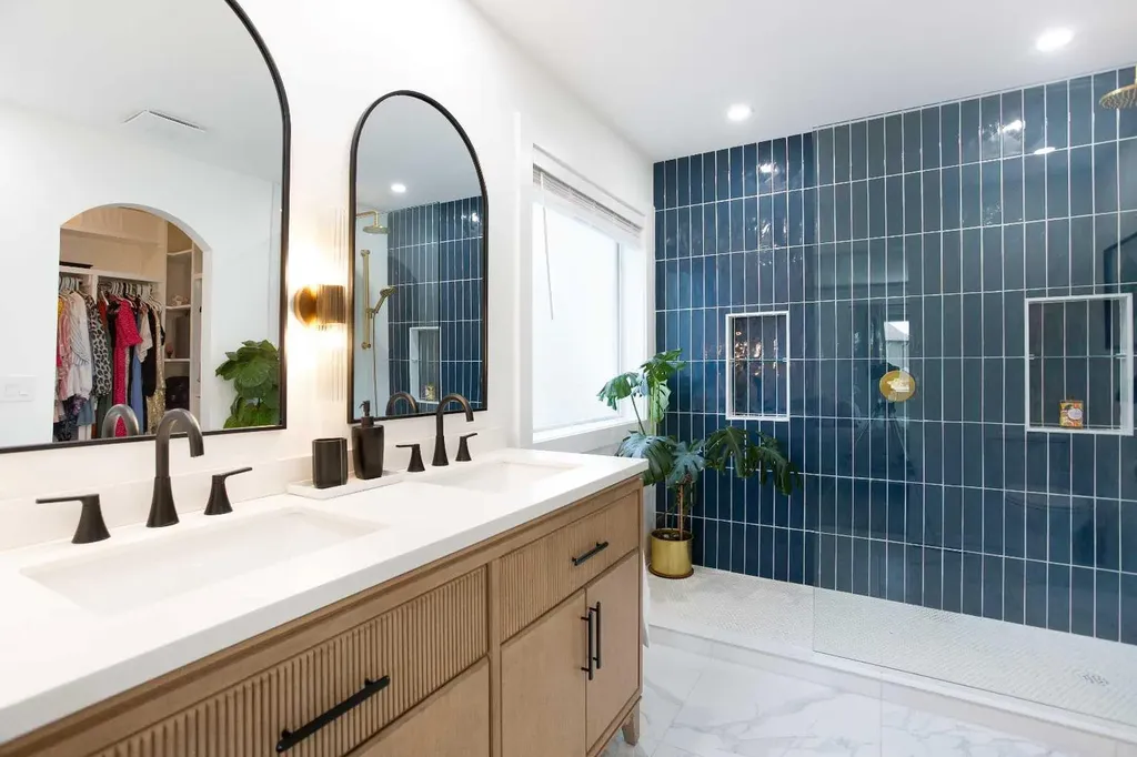 530 Chaparral Drive SE Calgary AB T2X 3W2