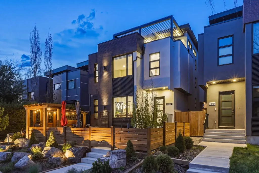1308 Colgrove Avenue NE Calgary AB T2E 5C4