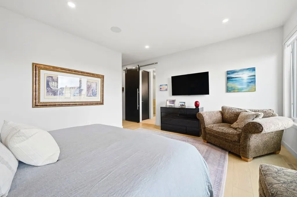 1308 Colgrove Avenue NE Calgary AB T2E 5C4