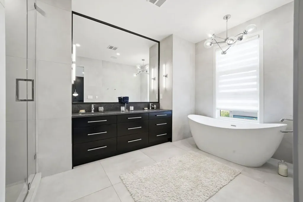 1308 Colgrove Avenue NE Calgary AB T2E 5C4