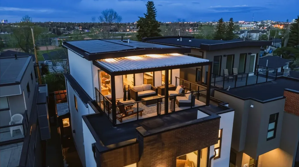 1308 Colgrove Avenue NE Calgary AB T2E 5C4