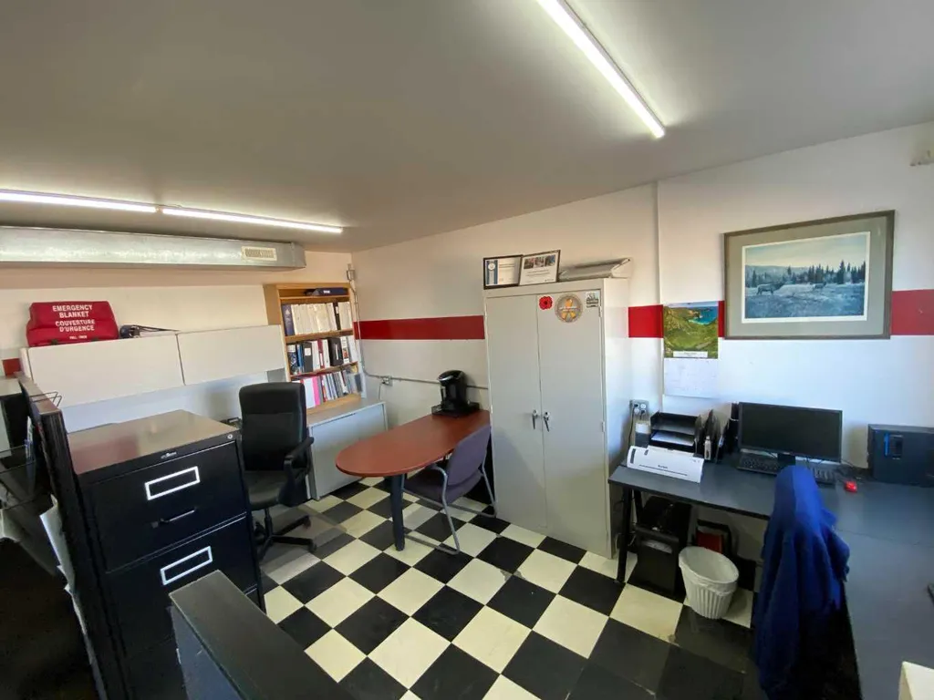 598 Industrial Road E Brooks AB T0J2A2