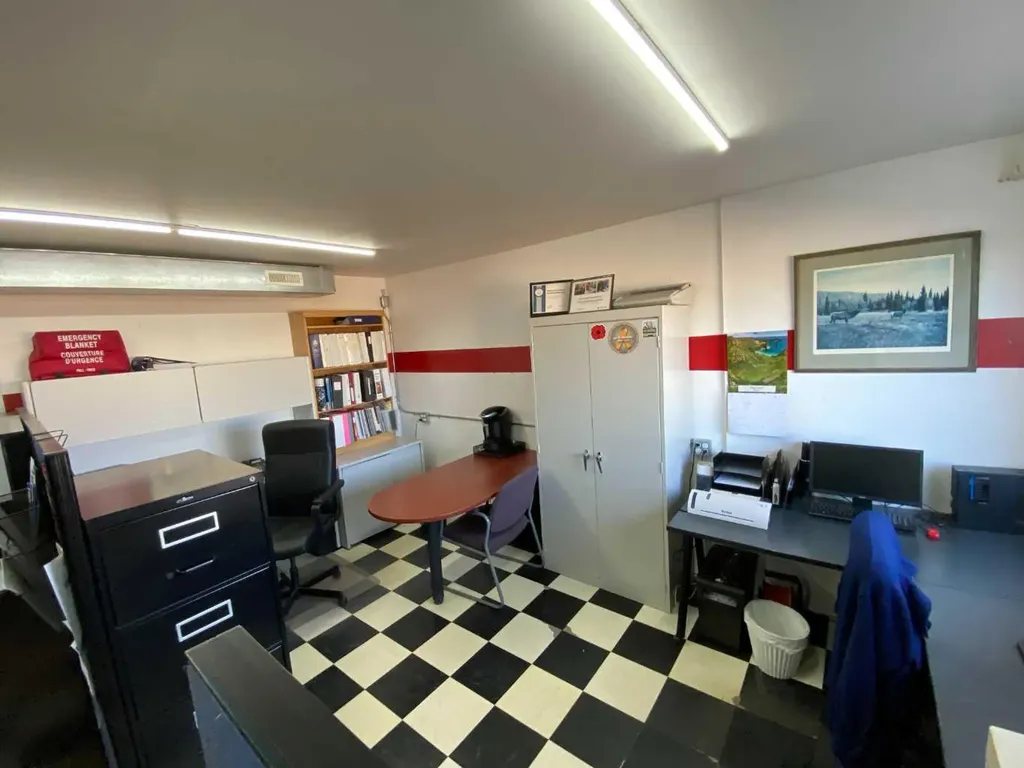 598 Industrial Road E Brooks AB T0J2A2