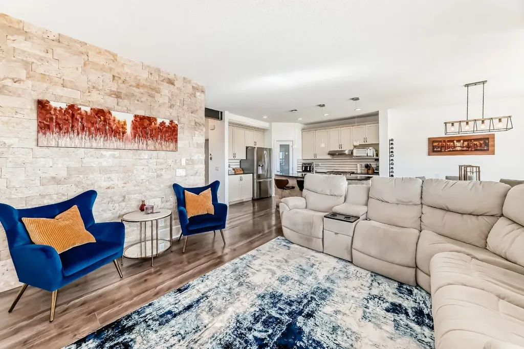 89 Evansdale Landing NW Calgary AB T3P 0C8