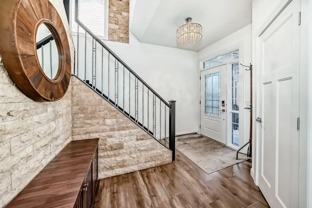 89 Evansdale Landing NW Calgary AB T3P 0C8