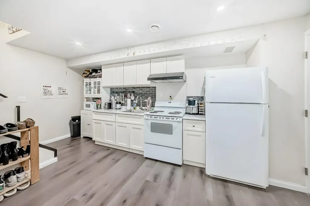 89 Evansdale Landing NW Calgary AB T3P 0C8