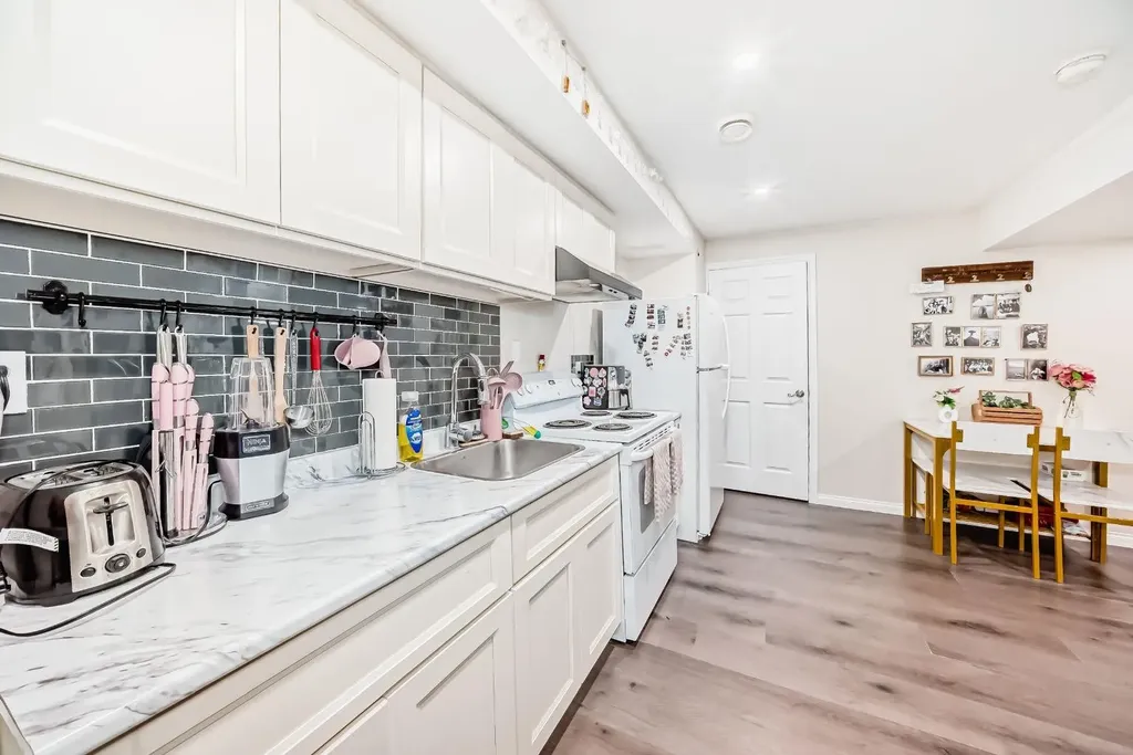 89 Evansdale Landing NW Calgary AB T3P 0C8