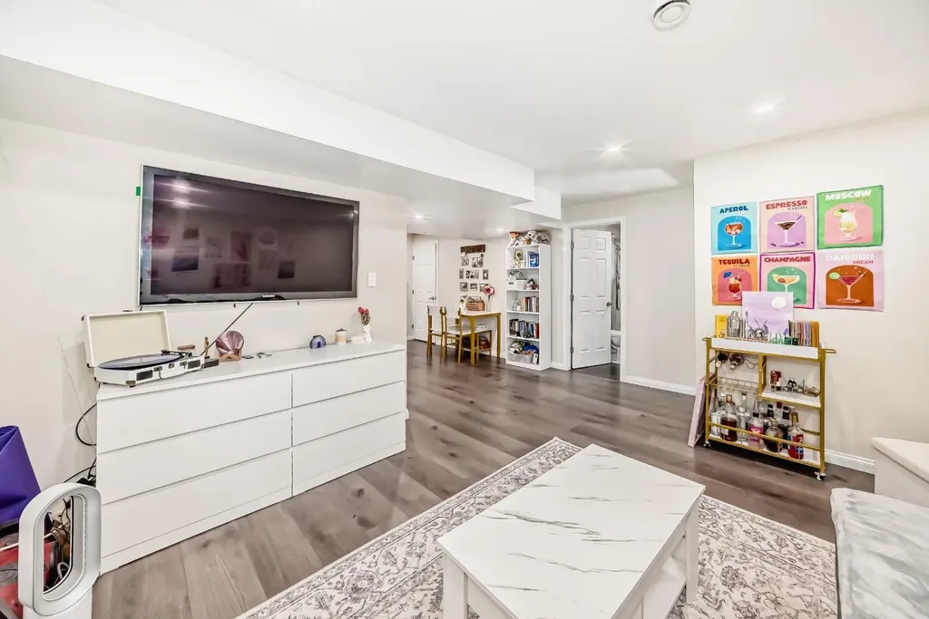 89 Evansdale Landing NW Calgary AB T3P 0C8