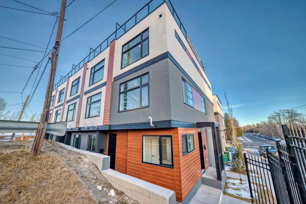 3404 8 Avenue SW Calgary AB t3c2z7