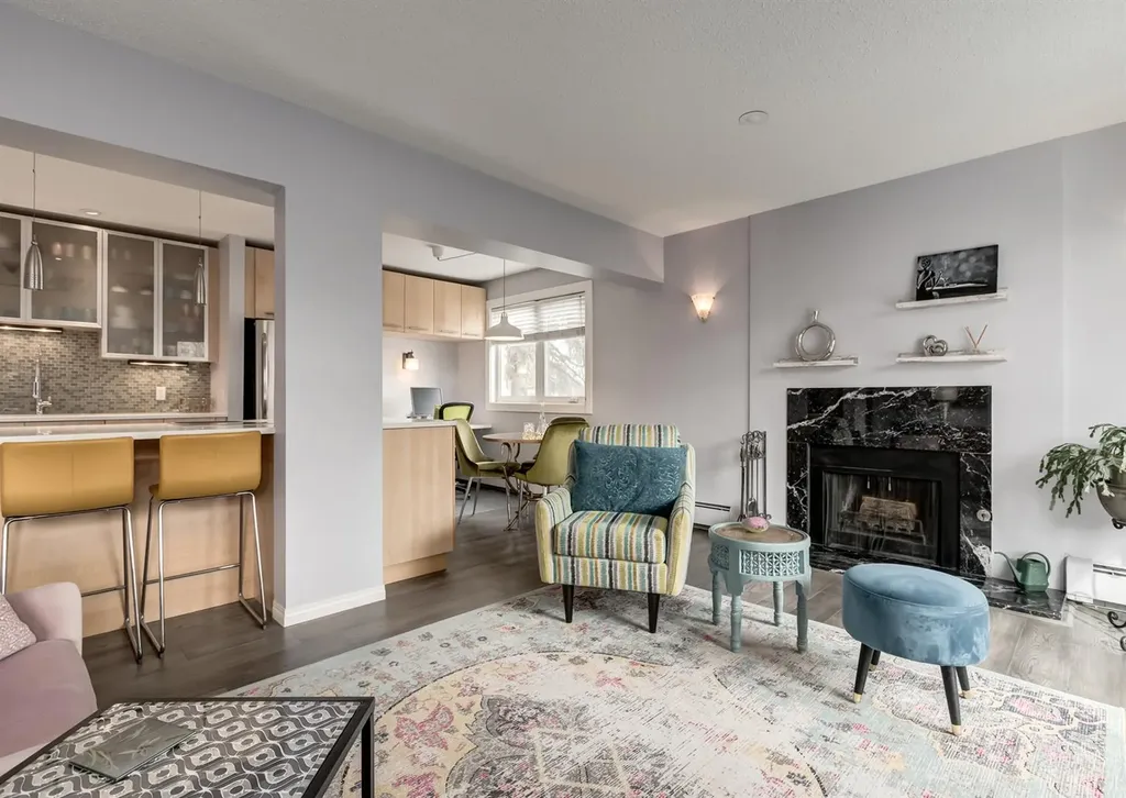 2208 17a Street SW Calgary AB T2T 4S1