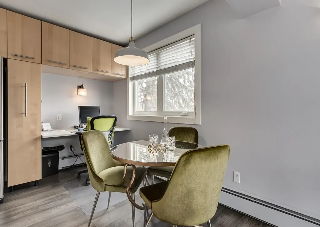 2208 17a Street SW Calgary AB T2T 4S1