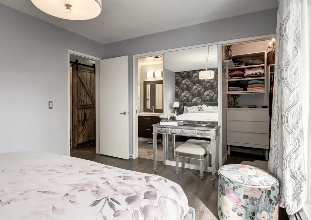 2208 17a Street SW Calgary AB T2T 4S1