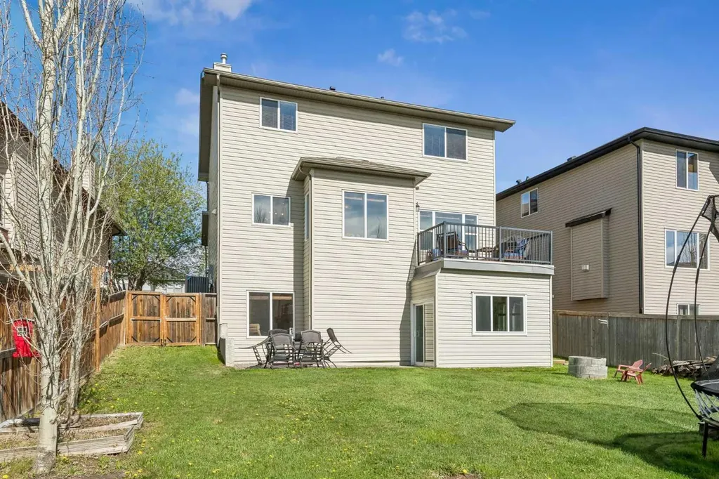 231 Hawkmere View Chestermere AB T1X 1T8