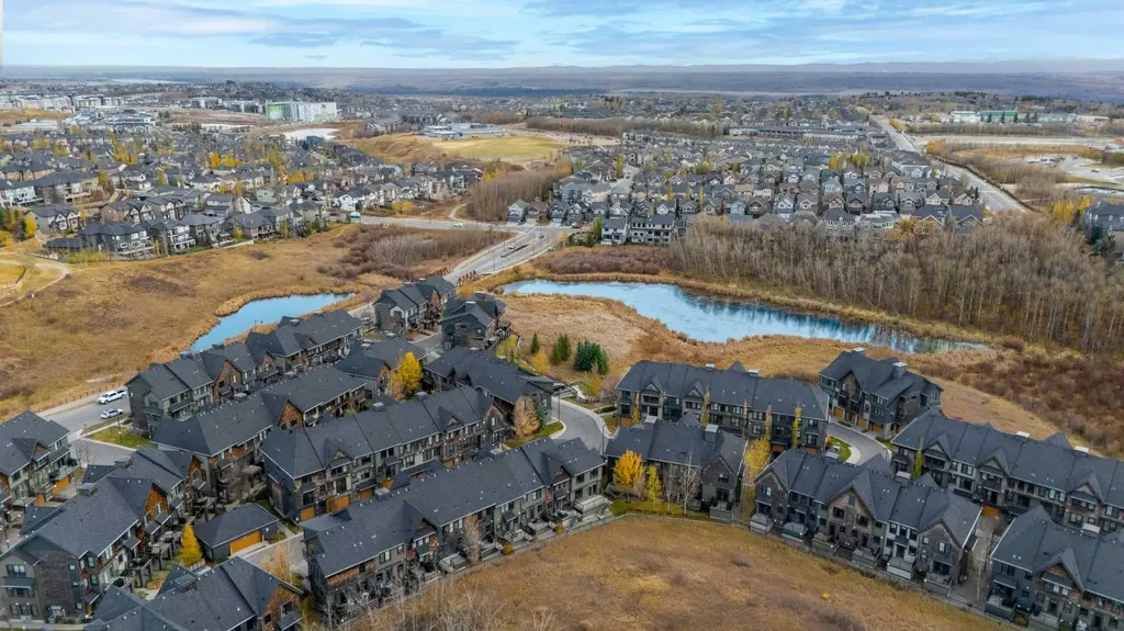 162 Ascot Point SW Calgary AB T3H 0X1