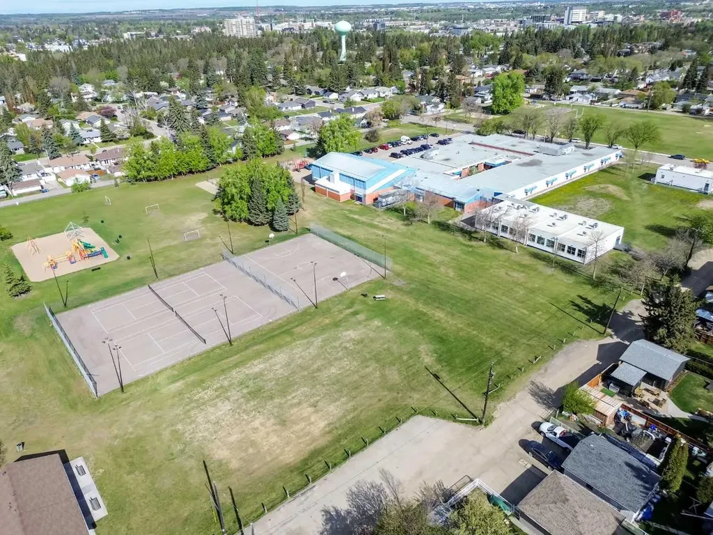 3210 43 Avenue Red Deer AB T4N 3A9