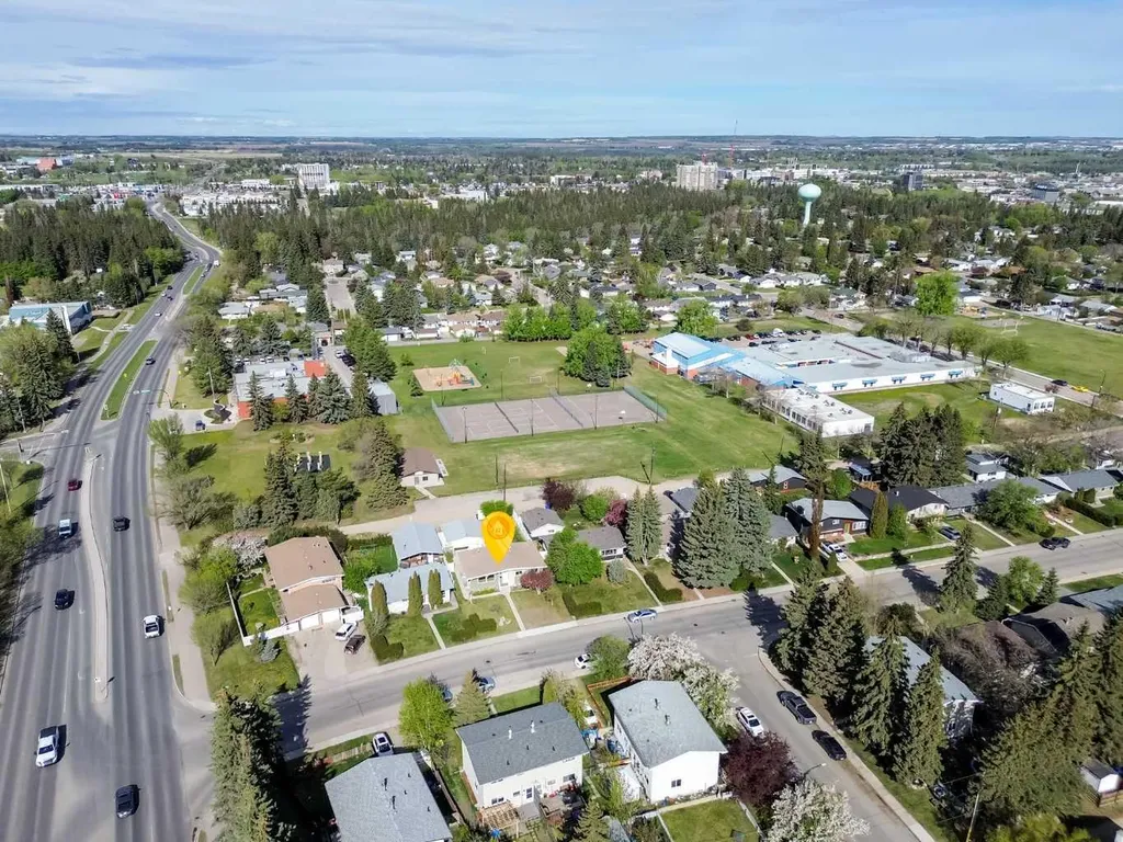3210 43 Avenue Red Deer AB T4N 3A9