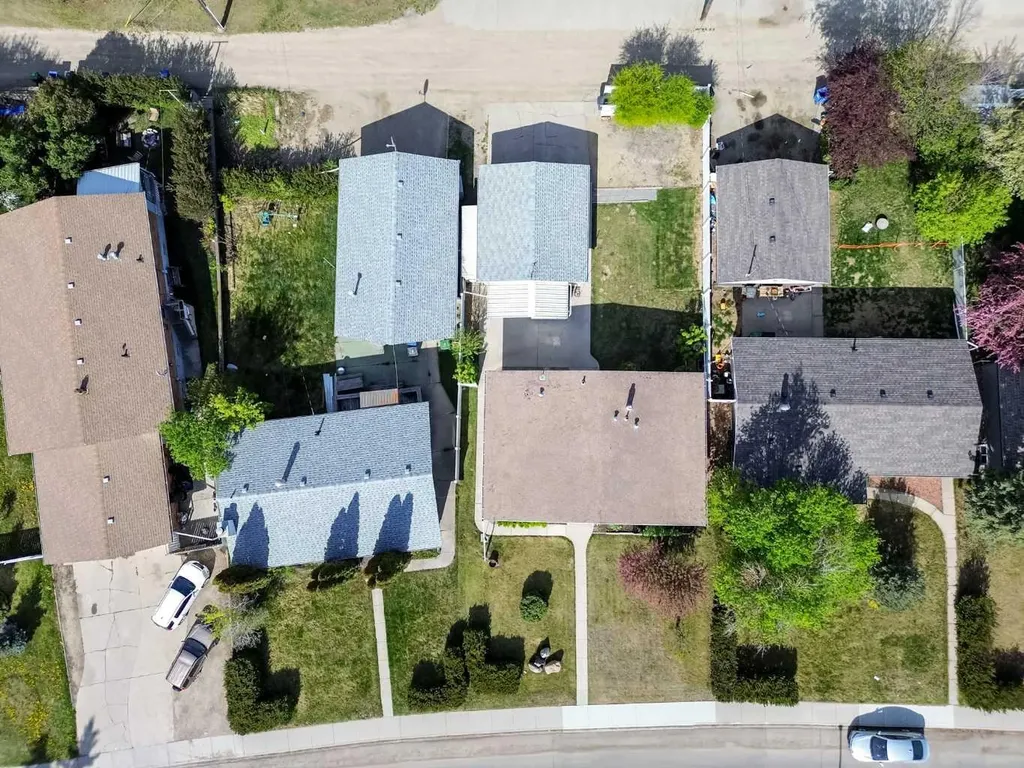 3210 43 Avenue Red Deer AB T4N 3A9