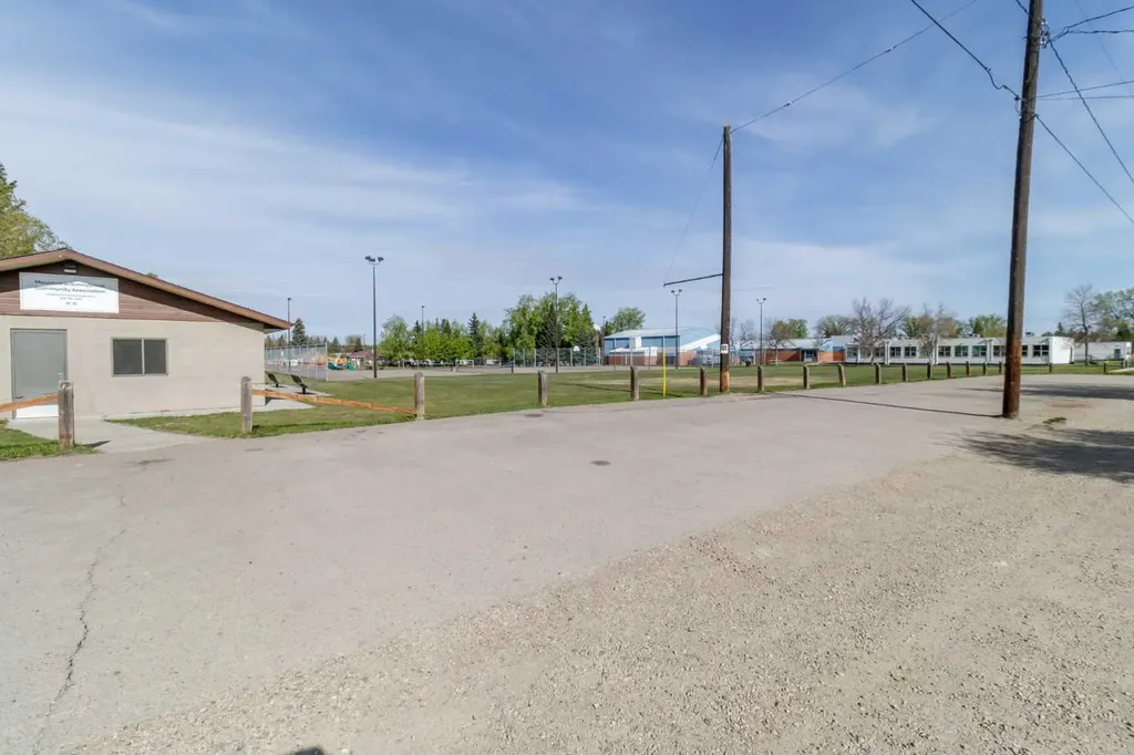 3210 43 Avenue Red Deer AB T4N 3A9