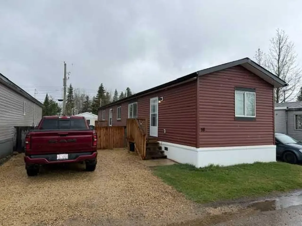 404 6 Avenue NW Slave Lake AB T0G 2A1
