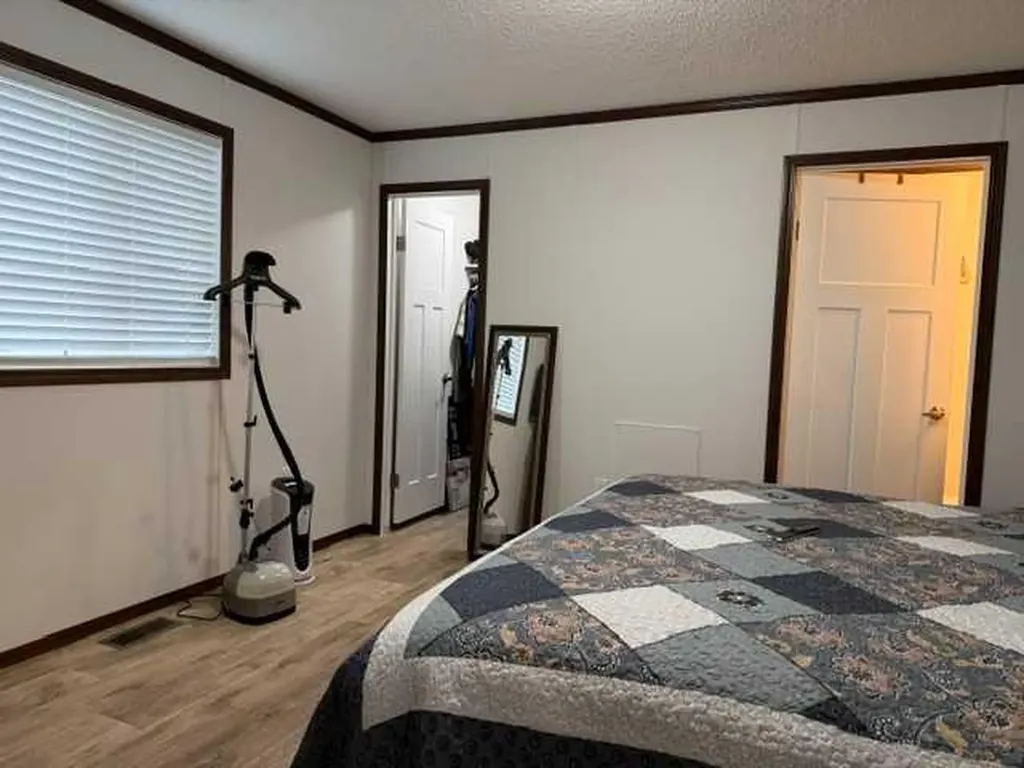 404 6 Avenue NW Slave Lake AB T0G 2A1