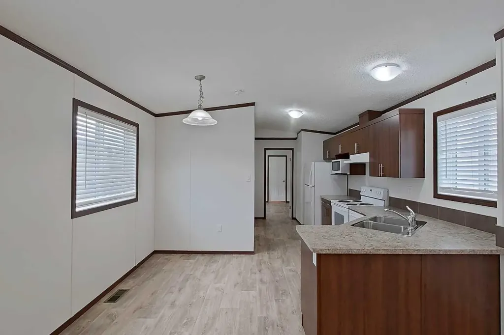 404 6 Avenue NW Slave Lake AB T0G 2A1