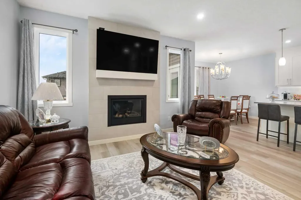 78 Lakes Estates Circle Strathmore AB T1P 1L8