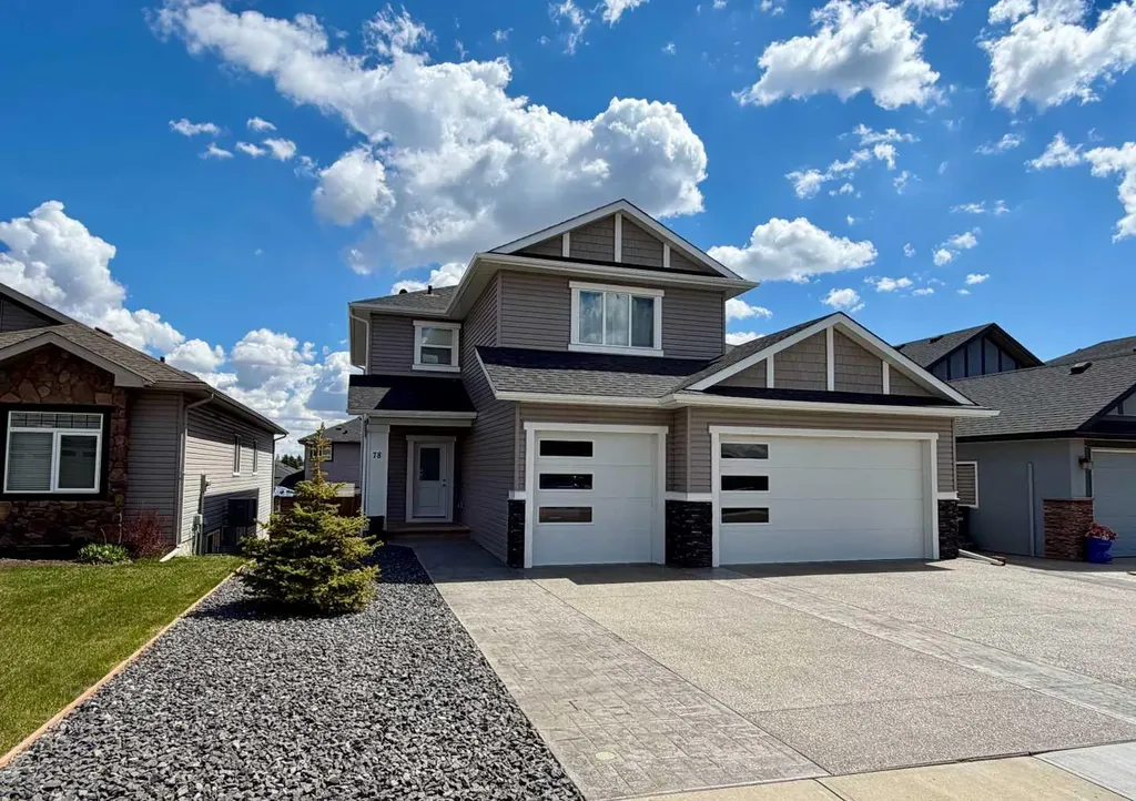 78 Lakes Estates Circle Strathmore AB T1P 1L8