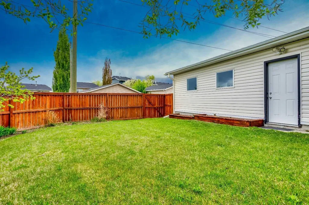 2420 Riverstone Road SE Calgary AB T2C 4E2