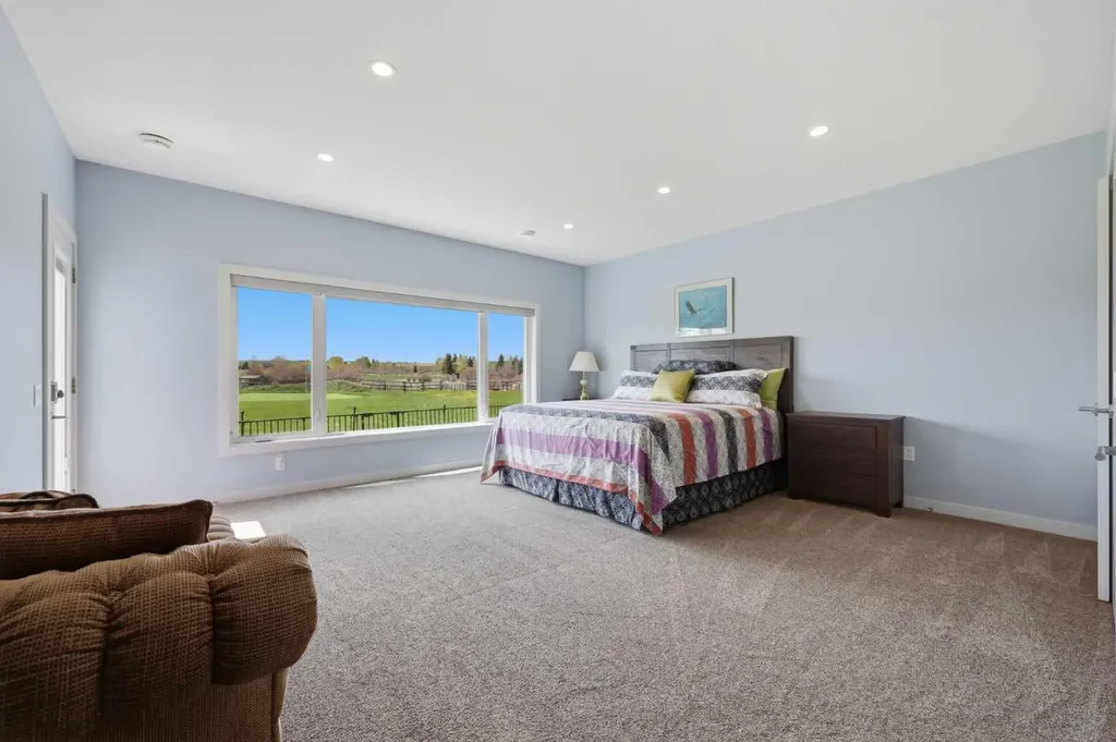 162035 192 Street W Rural Foothills County AB T1S 2T2