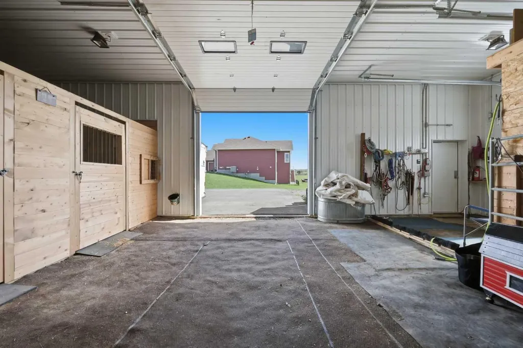 162035 192 Street W Rural Foothills County AB T1S 2T2