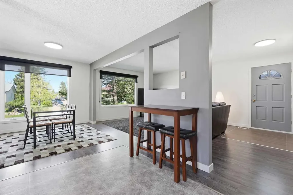 1420 Marlyn Way NE Calgary AB T2A 3K1