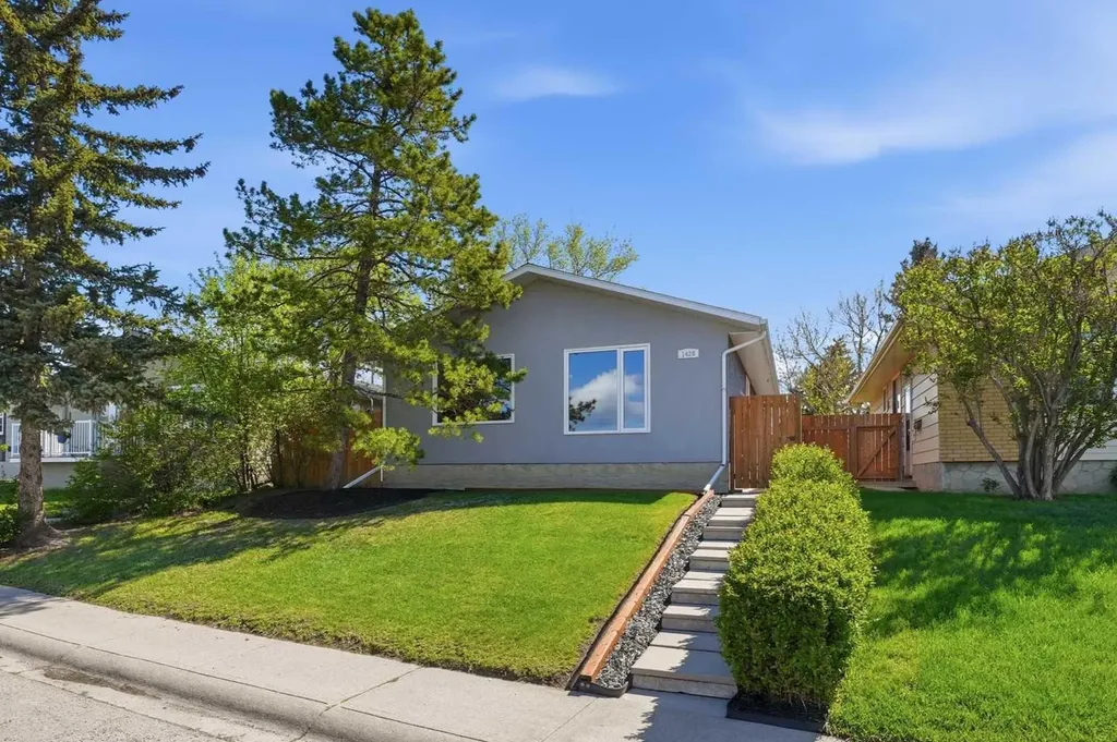 1420 Marlyn Way NE Calgary AB T2A 3K1