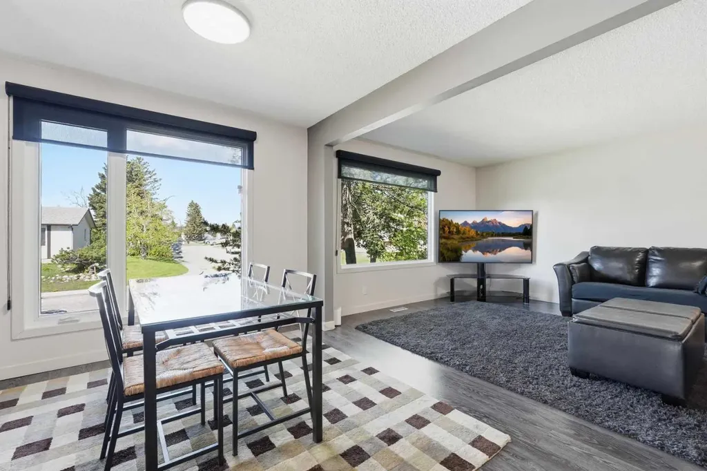 1420 Marlyn Way NE Calgary AB T2A 3K1