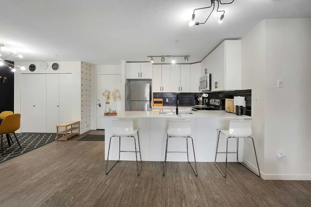 181 Skyview Ranch Manor NE Calgary AB T3N 0V2