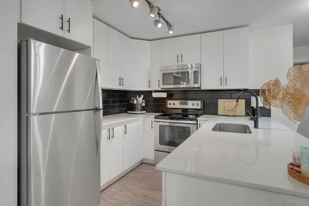 181 Skyview Ranch Manor NE Calgary AB T3N 0V2