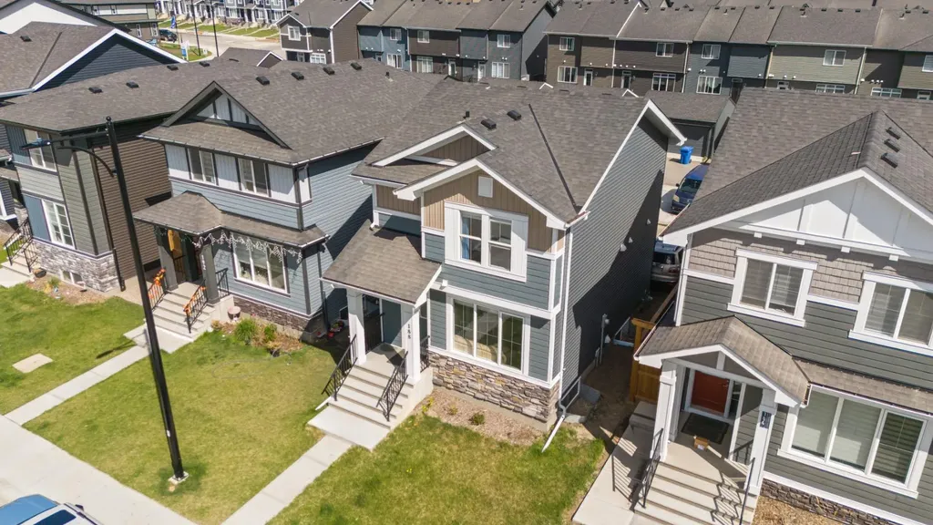 188 Waterford Heath S Chestermere AB T1X 2T9