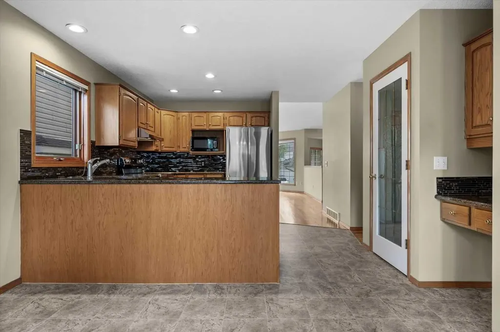 100 Macewan Park Manor NW Calgary AB T3K 4G6