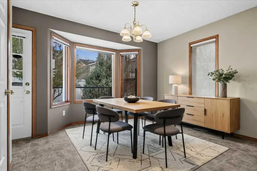 100 Macewan Park Manor NW Calgary AB T3K 4G6